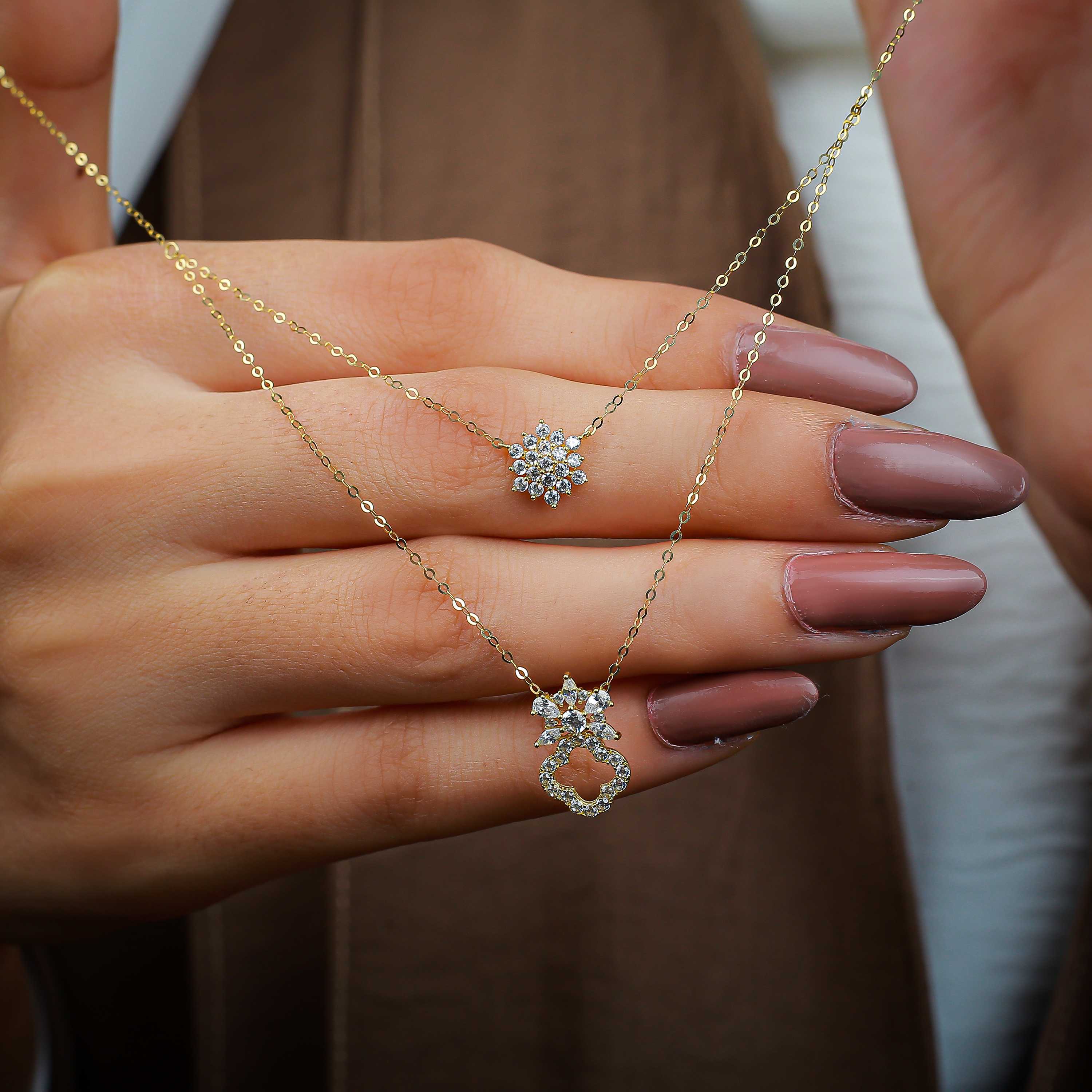 18 karat gold choker, made in Turkey - (H-0458)